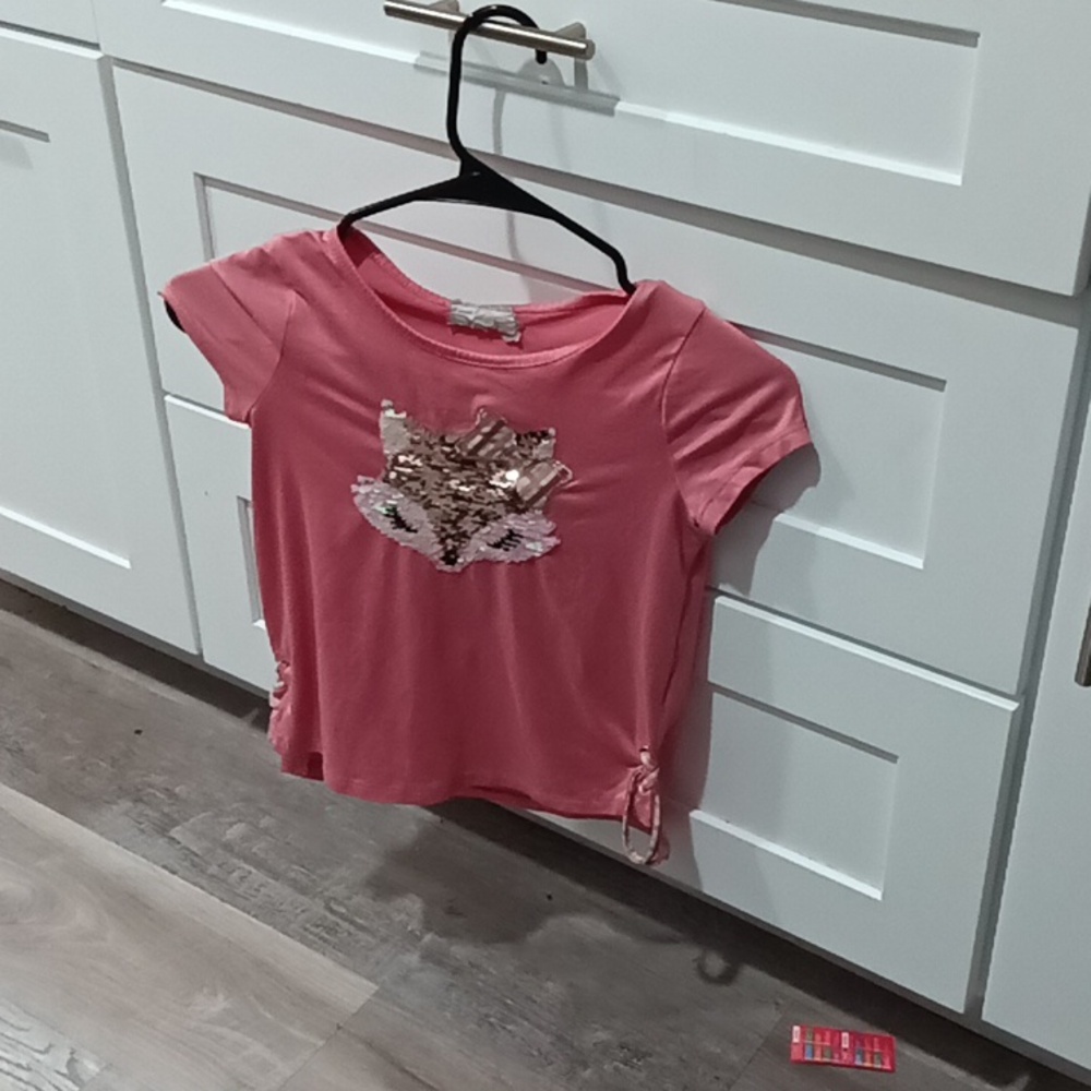 Valentina Coral Sequin Fox Tee